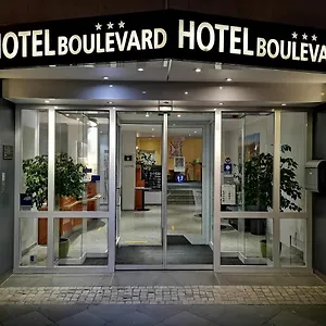 Boulevard 3*, Colonia Alemania