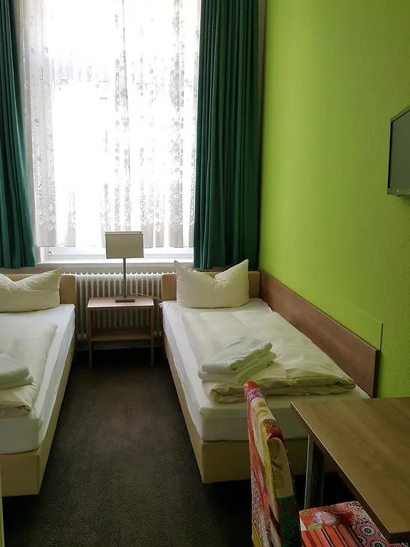 Hotel Flora Hannover 2*,